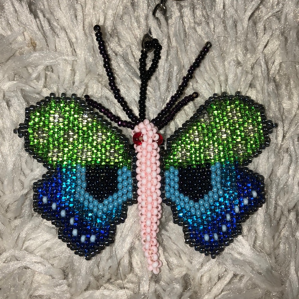 Butterfly Keychain 🦋 - Picture 2 of 3